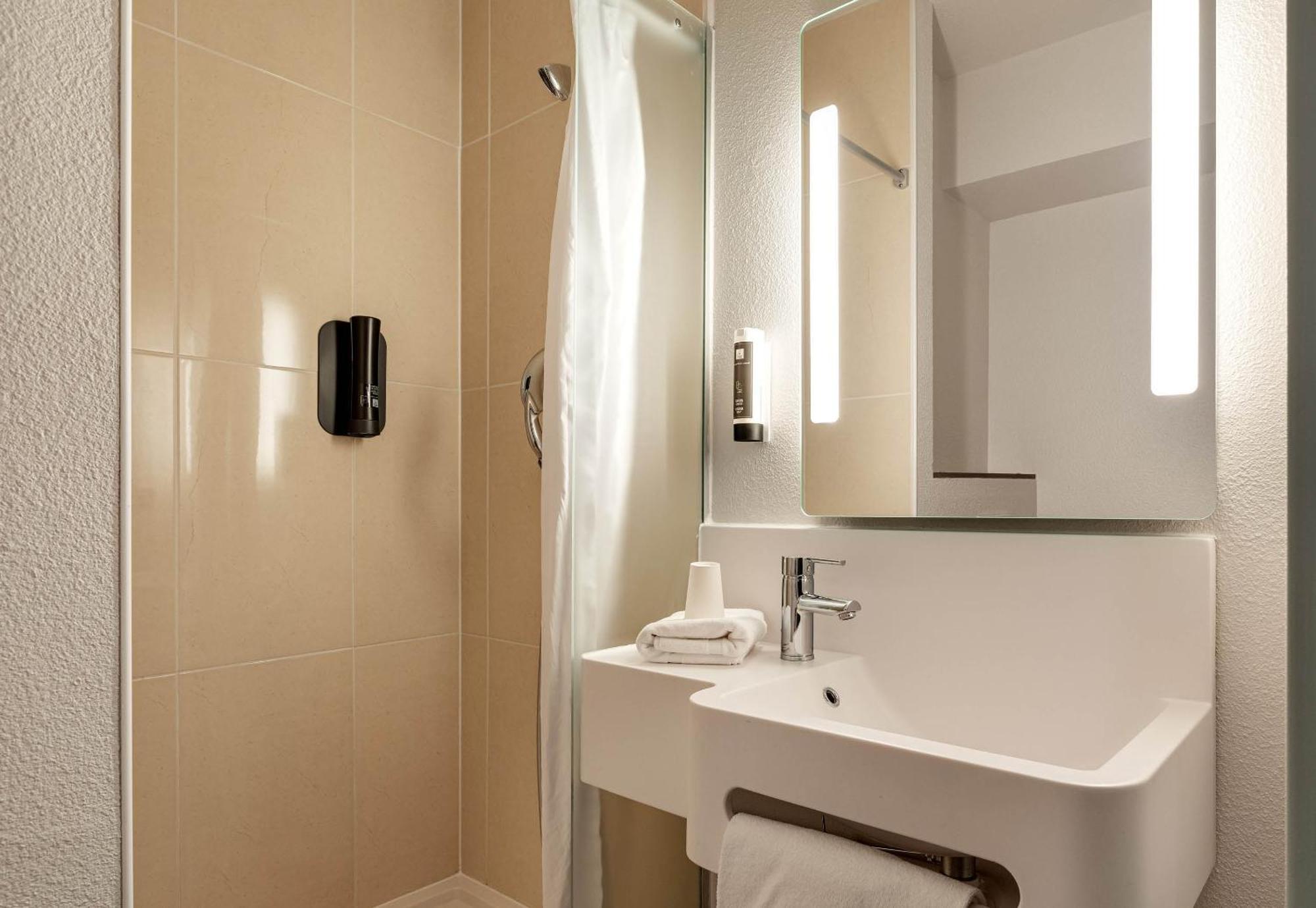 B&B Hotel Lille Tourcoing Centre Ngoại thất bức ảnh